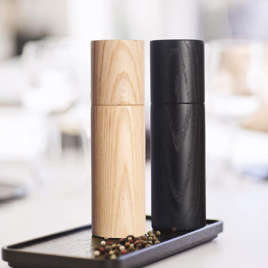 Wooden Salt and Pepper Mill Set with Ceramic Grinder, Spice Mill, Salt Mill with Scandi Design, Black and Wood Colour, 18 cm