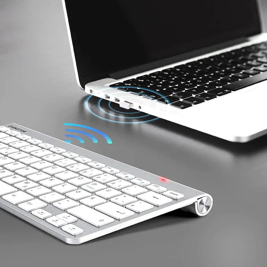 Mini Wireless Keyboard (German QWERTZ) with 2.4 GHz USB Receiver for Computer, Laptop (Silver)