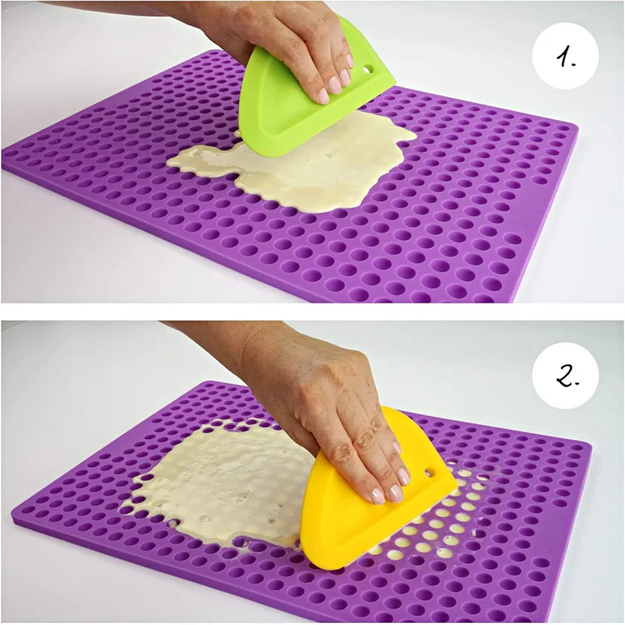 Mini Silicone Baking Mat (1 cm), Baking Mould Mini Dog Biscuits, Baking Mat for Oven, Silicone Mat Alternative to Baking Paper, Heat Resistant & Food Safe, Bpa Free