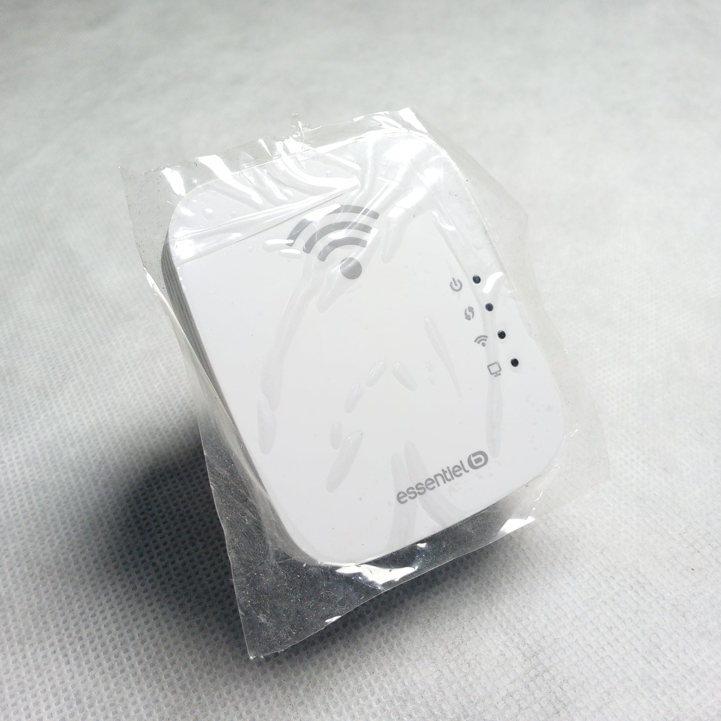 EssentielB Easy Wifi N300 Repeater - 8003983